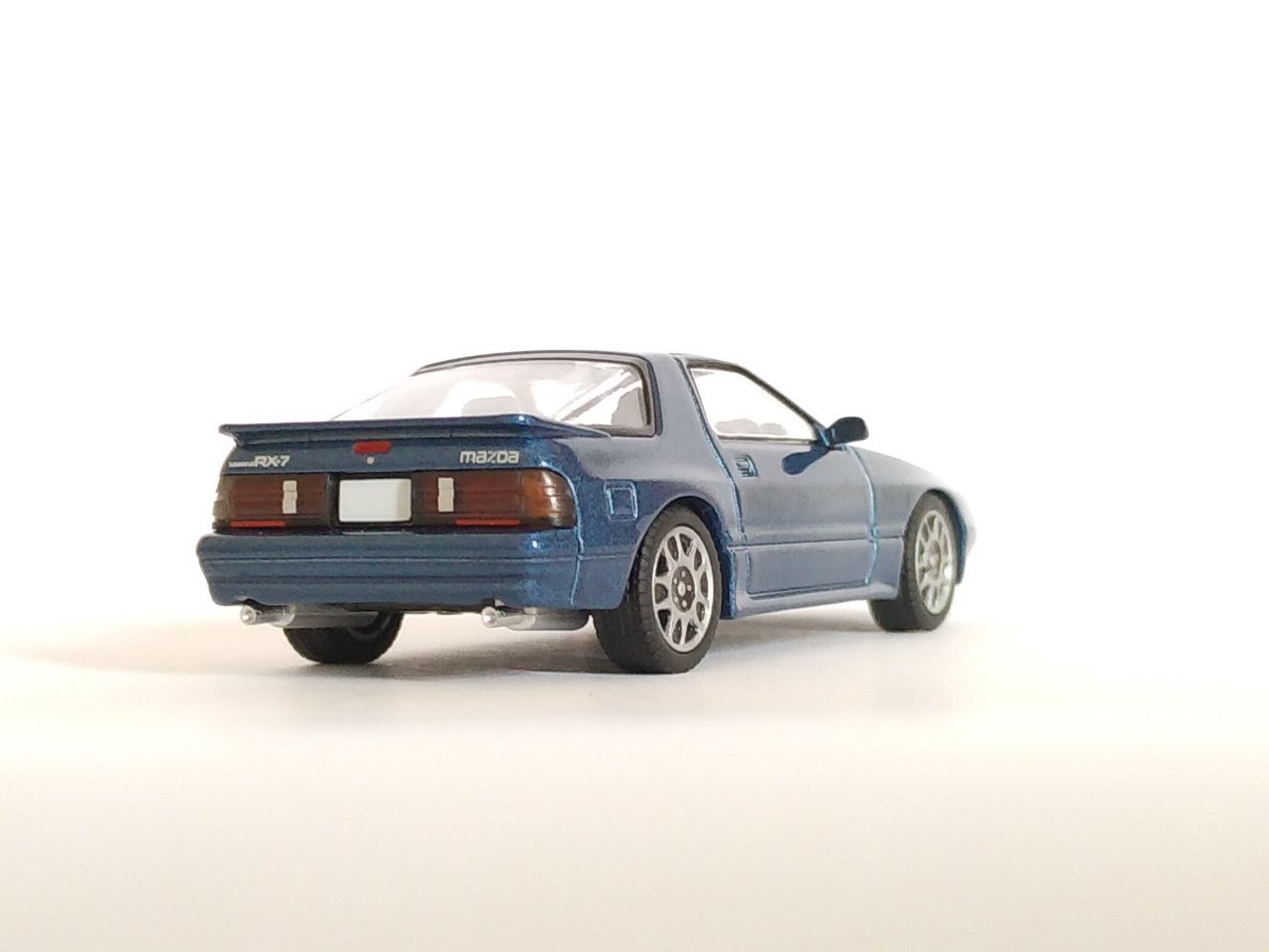 トミーテック・LV-N192 マツダ サバンナRX-7 GT-X 89年式