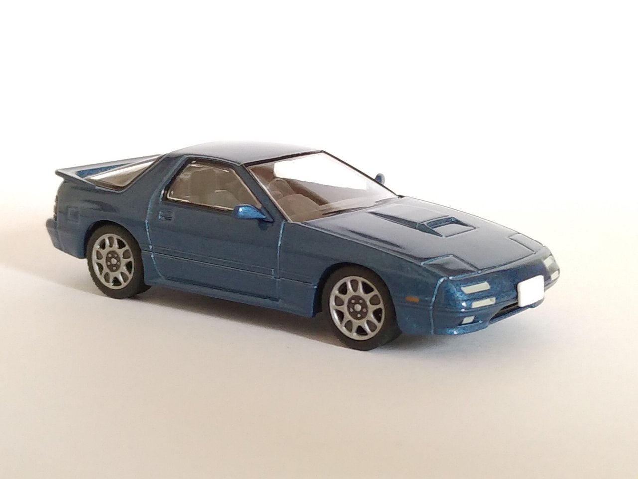 トミーテック・LV-N192 マツダ サバンナRX-7 GT-X 89年式