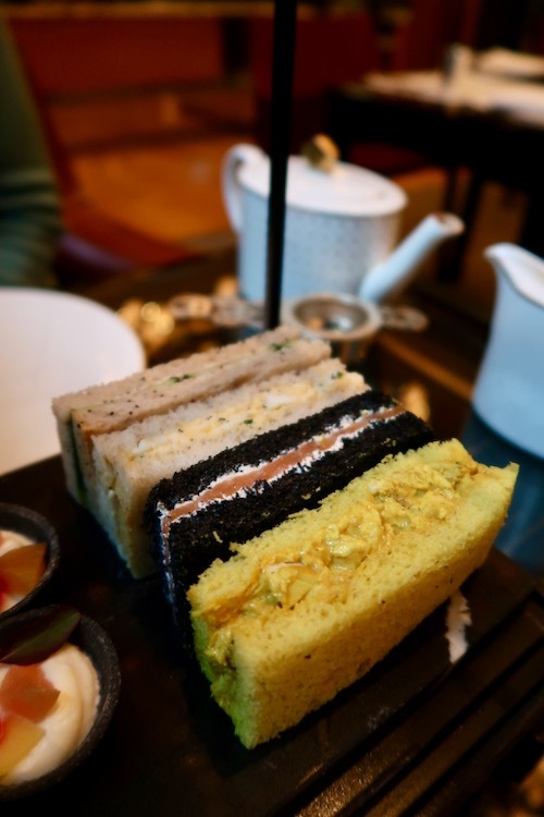 ベストコンテンポラリーアフタヌーンティーに輝いたRosewood Hotel で_f0380234_00181610.jpeg