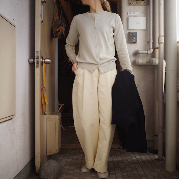 コットン・シルクのカーディガン_d0364239_19371823.jpg