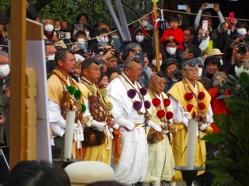壬生寺節分祭 山伏の大護摩祈祷 02 ヒストリカル シェア 京都中心の四季 歴史 祭 壬生寺節分祭 山伏の大護摩祈祷 02 ヒストリカル シェア 京都中心の四季 歴史 祭