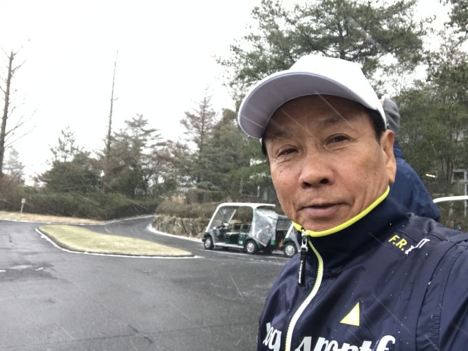 寒い日本、連チャンゴルフ_b0100062_06222852.jpeg