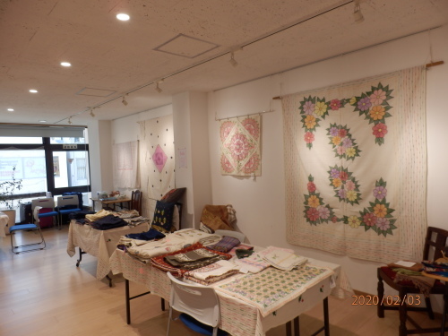 サクラモヒラの村の女性たちの手仕事展_f0202221_11292636.jpg