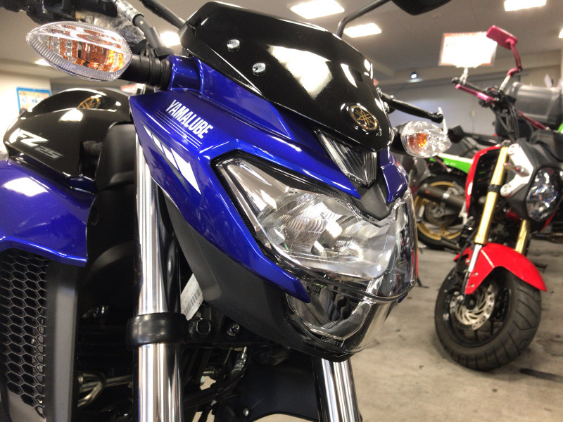 Monster Energy Yamaha MotoGP Editionが来た!_e0185939_16412043.jpeg