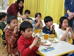 鬼は外~!福は内~!_d0148342_12074844.jpg