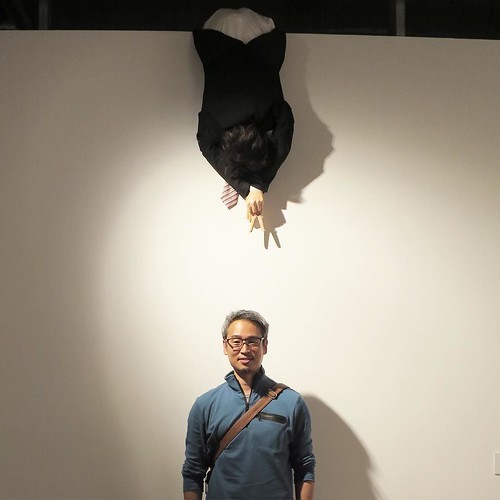 「耳のないマウス」の作品を街角や自然の中で展示したら面白そう_c0060143_22130392.jpg
