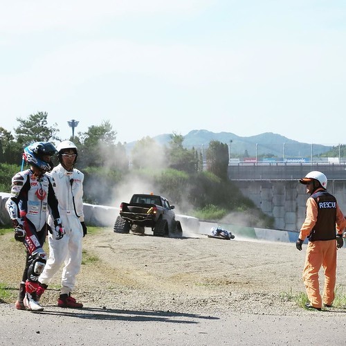 とにかくバイクレースはかっこいい! 「全日本ロードレース選手権」を観戦してきました_c0060143_12095189.jpg