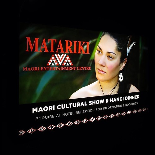 MATARIKIでマオリのショーとディナーブュッフェを堪能_c0060143_12203186.jpg