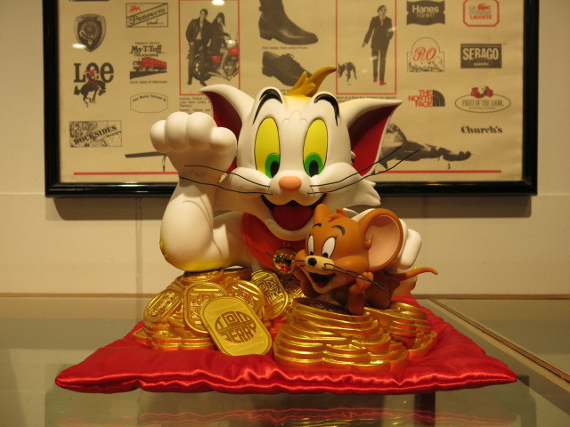 \"TOM AND JERRY LUCKY CAT\"ってこんなこと。_c0140560_19163639.jpg