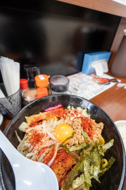 マルトクラーメン 若草店で、ムツこいがの肉と魔王_a0077663_13273996.jpg