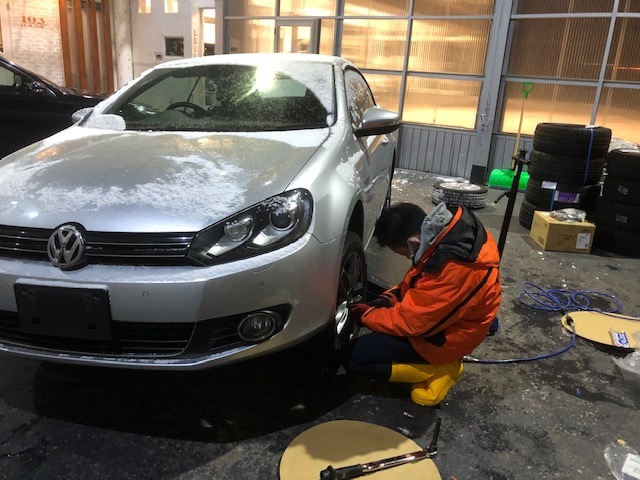 2月5日(水)TOMMYBASEブログ☆スバル車入庫中!レクサス・LS専門店♪カスタム☆自社ローン!ローンサポート!_b0127002_18452586.jpg