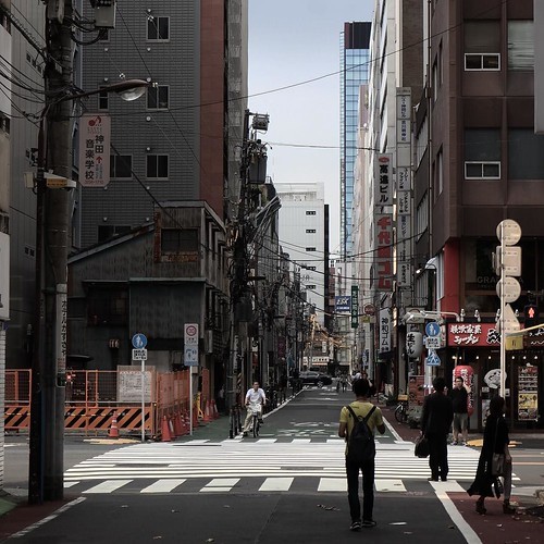 神田の高架下を覗き、電柱・電線を見上げながら写真散歩_c0060143_16340694.jpg