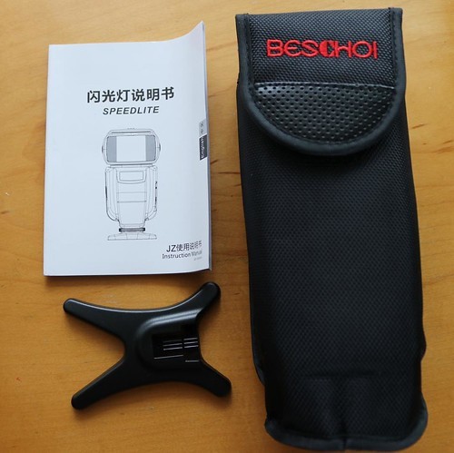 【AD】Beschoiスピードライト ストロボ ファーストインプレッション_c0060143_18041960.jpg