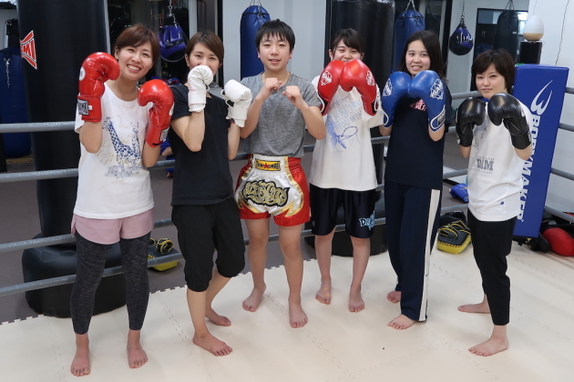 キックボクシング女子 キックボクシング フィットネス 久喜 尚武会 Shobukai Gym