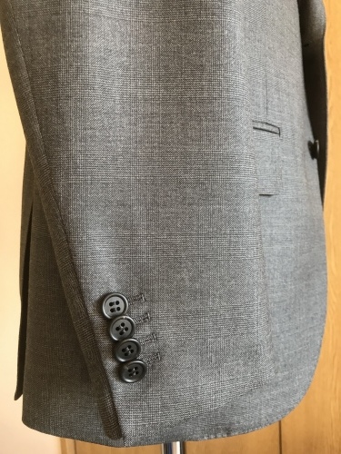 〜仕立て映えのするスーツ〜 「HARRISONS」PREMIER CRU 編_c0177259_20563359.jpeg