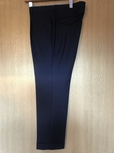 〜仕立て映えのするスーツ〜 「HARRISONS」PREMIER CRU 編_c0177259_20585746.jpeg