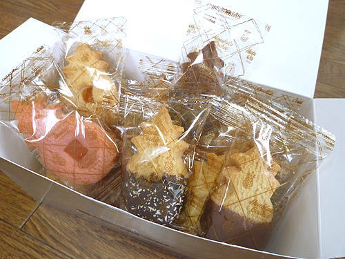 Honolulu Cookie Company(ホノルル・クッキー・カンパニー)_c0152767_16371757.jpg