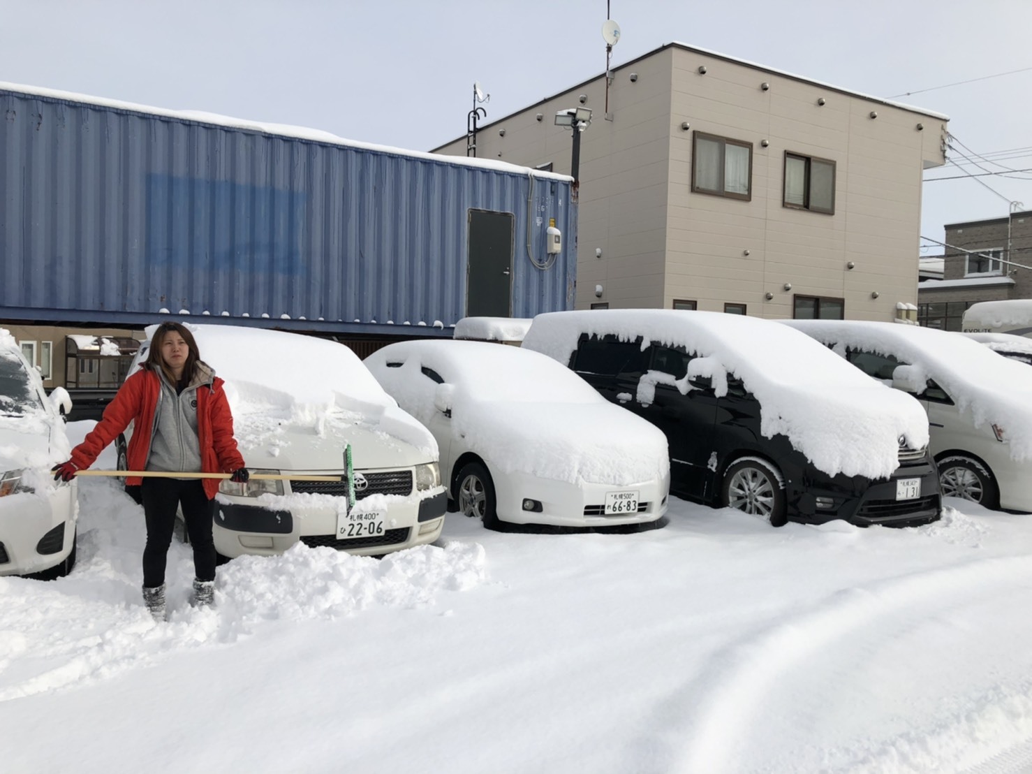 2月6日(木)本店ブログ ☆FJクルーザー4.0カラーパッケージ 4WD☆カスタム多数☆ ランクル ハマー エスカレードならTOMMYモータース🌠_b0127002_18532673.jpg
