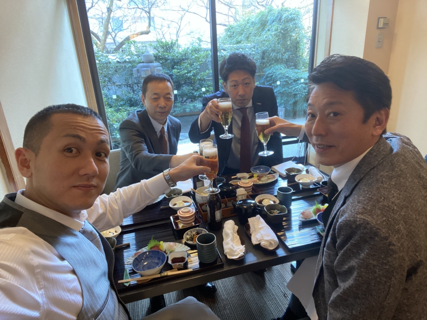 2月6日(木)本店ブログ ☆FJクルーザー4.0カラーパッケージ 4WD☆カスタム多数☆ ランクル ハマー エスカレードならTOMMYモータース🌠_b0127002_19010582.jpg
