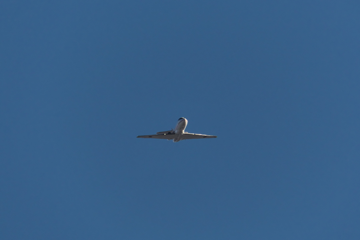 今日の東の空～下総帰りのU-125から「月とヒコーキ」まで～_d0137627_22584237.jpg