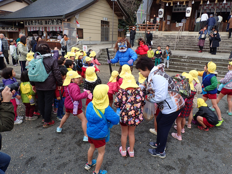 物部神社の節分祭_f0214649_08143381.jpg