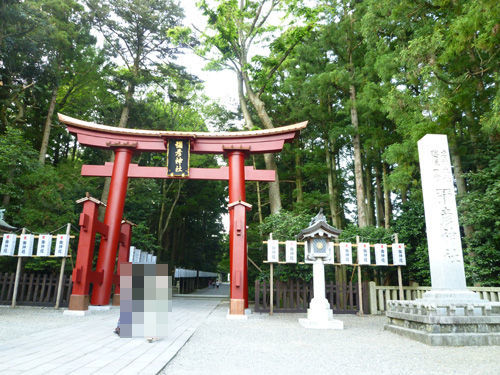 パワースポット、弥彦神社へ＠2011夏の新潟旅行_c0152767_12442209.jpg