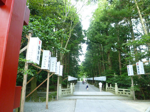 パワースポット、弥彦神社へ＠2011夏の新潟旅行_c0152767_12461570.jpg