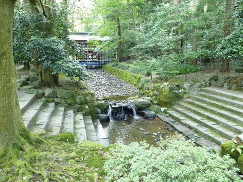 パワースポット、弥彦神社へ@2011夏の新潟旅行_c0152767_12462722.jpg