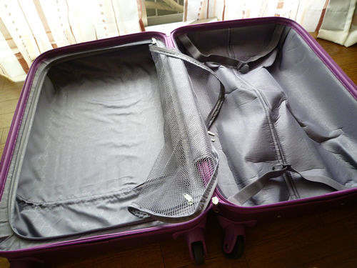 スーツケースを入れ子にするため2個注文しました＠ハワイでごはん2012秋_c0152767_17330772.jpg