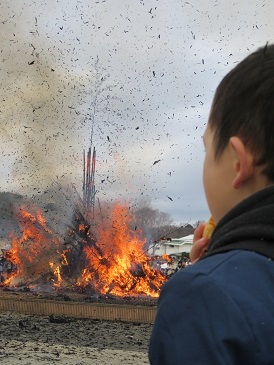 どんど焼き こどもの国(2)2020.1.12_b0085872_09495322.jpg