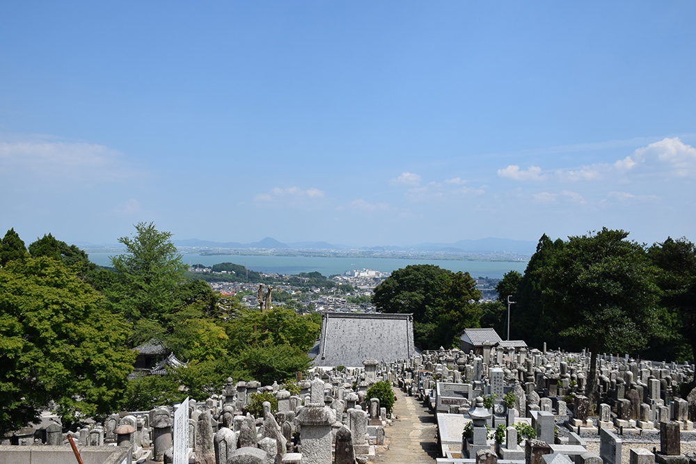 明智光秀と一族の菩提寺・西教寺。_e0158128_19404132.jpg