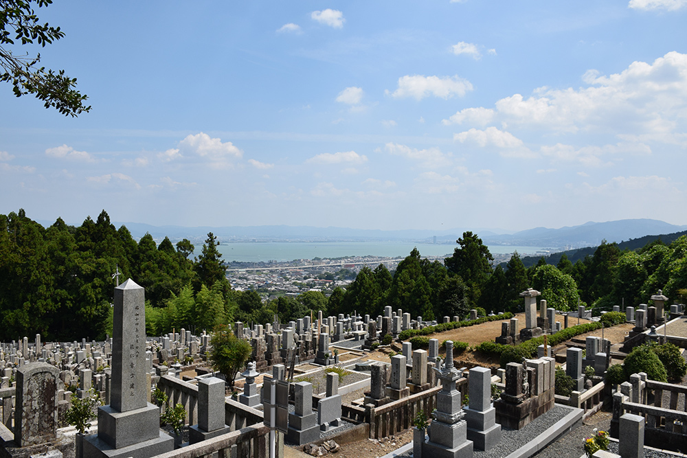 明智光秀と一族の菩提寺・西教寺。_e0158128_19405272.jpg