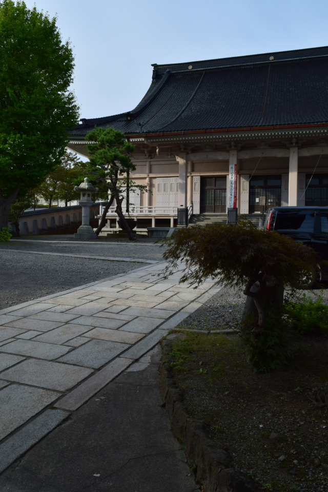 東本願寺函館別院(函館の建築再見)_f0142606_08401966.jpg