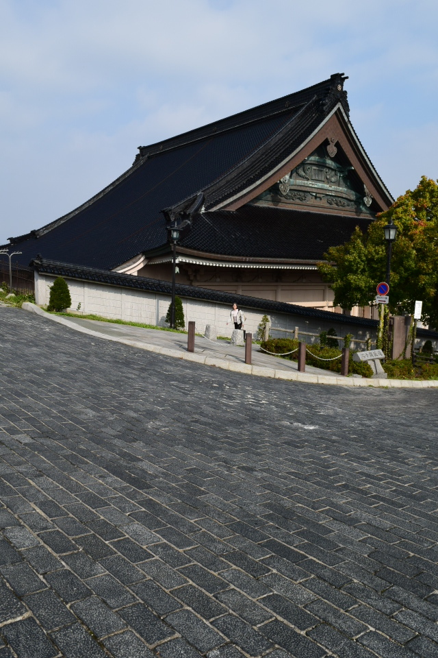 東本願寺函館別院(函館の建築再見)_f0142606_08501965.jpg