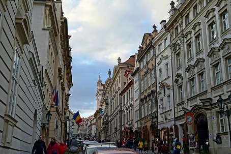 プラハ城 (Pražský hrad) への道_a0151913_1914231.jpg