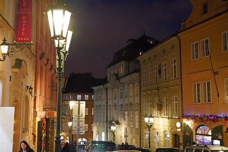 プラハ城 (Pražský hrad) への道_a0151913_1972288.jpg