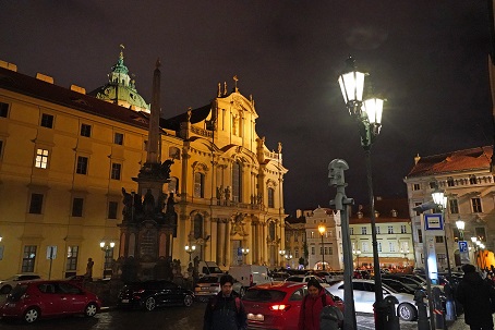 プラハ城 (Pražský hrad) への道_a0151913_1981635.jpg