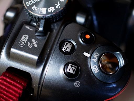 デジタル一眼レフ・クラッシックス(25)補足編「NIKON D5300 デジタル一眼レフ・クラッシックス(25)補足編「NIKON D5300