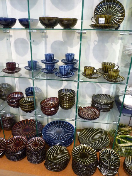 美濃焼ほか陶器が激安!織部ヒルズ散策@岐阜でごはん2017冬_c0152767_22071236.jpg