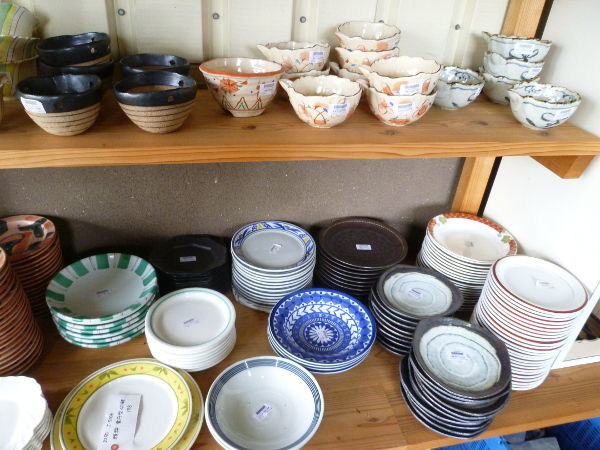 美濃焼ほか陶器が激安!織部ヒルズ散策@岐阜でごはん2017冬_c0152767_22104228.jpg