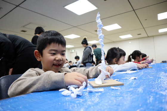 やと子ども美術教室 ~ 粘土で遊ぼう ~_e0222340_1420447.jpg