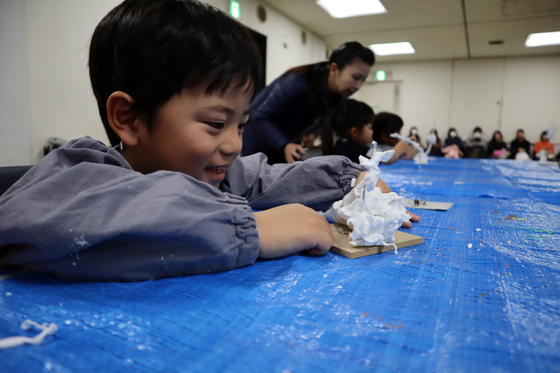 やと子ども美術教室 ~ 粘土で遊ぼう ~_e0222340_14232937.jpg