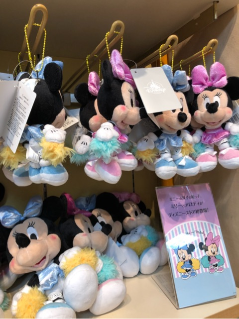 ディズニーストア　ミニー　の姪っ子　メロディ　ぬいぐるみ　チアガール Disney】激レア ディズニー メロディちゃん ミニーの姪っ子 チアガール