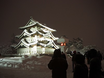 弘前城雪燈籠まつり 02 08 弘前感交劇場