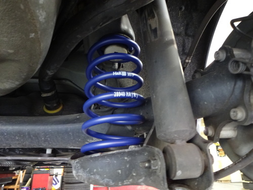プジョーRCZ ダウンサス 持ち込み交換【ゼロピット】 宮崎県宮崎
