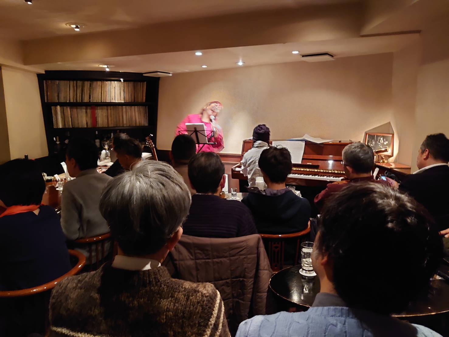小林千里都さんライブ Monmouth Tea ブログ 小林千里都さんライブ Monmouth Tea ブログ