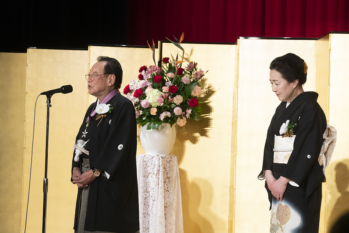 慶事・文化勲章 2月10日(月) 6821_b0069507_04442700.jpg