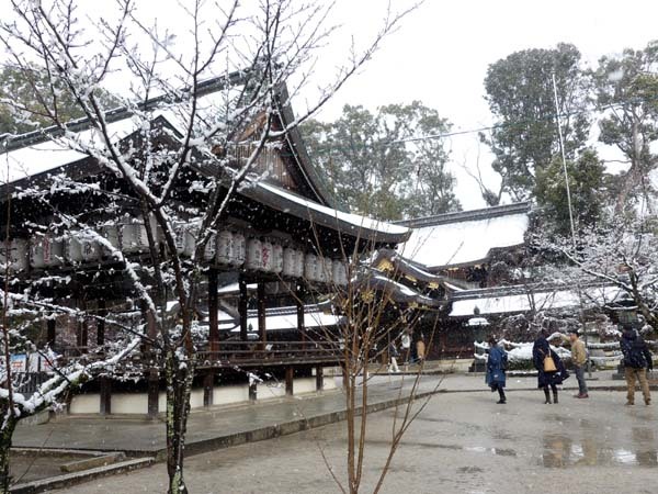 雪の今宮神社_e0048413_20204154.jpg