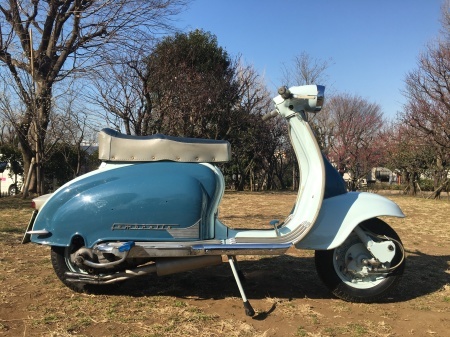 1960 IINOCENTI LAMBRETTA 150Li-2  入庫。_f0123137_20295035.jpg