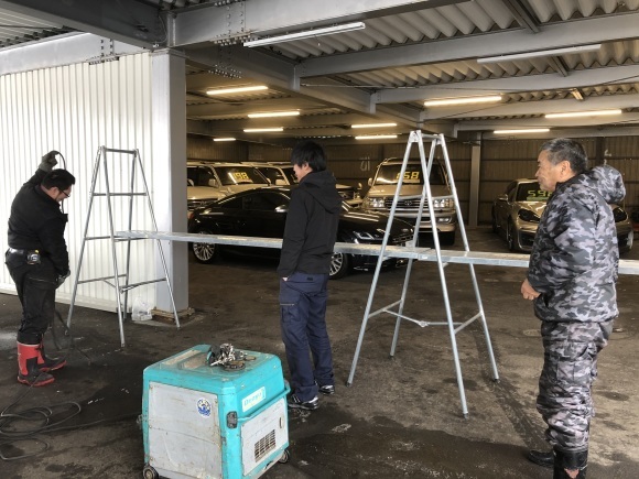 2月12日(水)本店ブログ ☆FJクルーザー4.0カラーパッケージ 4WD☆カスタム多数☆ ランクル ハマー エスカレード_b0127002_19011284.jpg